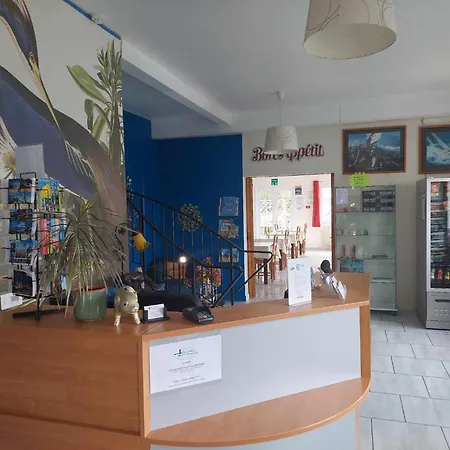 Le Mareuillais Hotel-restaurant Отель 2*