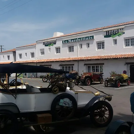 Отель Le Mareuillais Hotel-restaurant Mareuil-sur-Lay