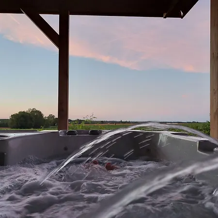 Hotel Le Mareuillais Hotel-restaurant 2*