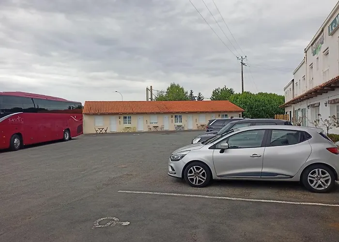 Hotel Le Mareuillais Hotel-restaurant Mareuil-sur-Lay