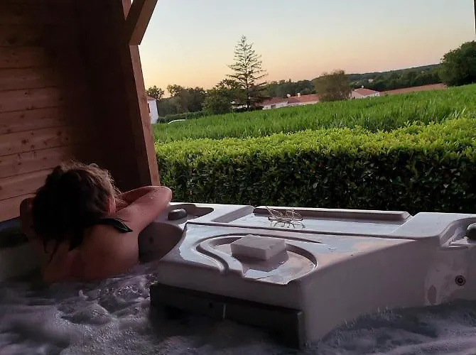 Le Mareuillais Hotel-restaurant Mareuil-sur-Lay