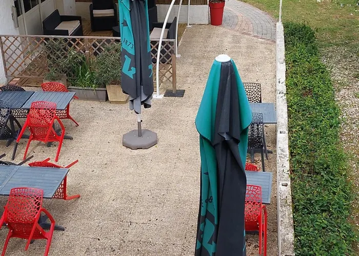 Le Mareuillais Hotel-restaurant Hotel 2*